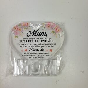 Floral Heart-Shaped Mom Plaque